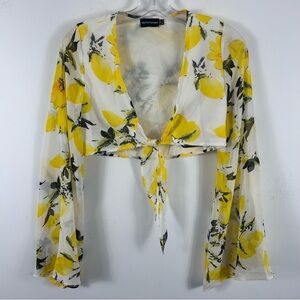 Pretty little Thing lemons Top  4